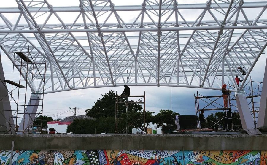 INSTALACIÓN DE ESTRUCTURA METÁLICA PARA CUBIERTA PLAZA DE SAN DIEGO